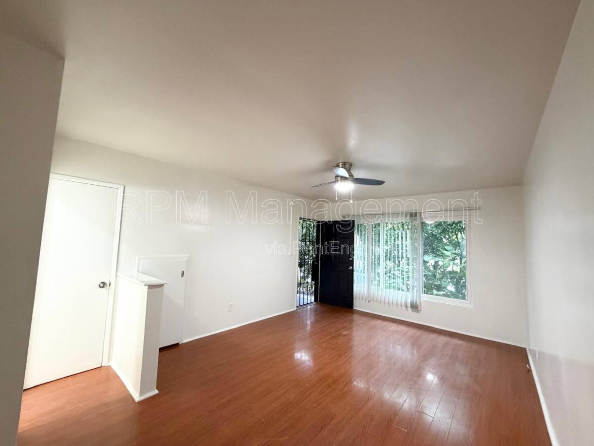 Apartment for rent at 4800 Beverly Blvd #3, Los Angeles, CA 90004