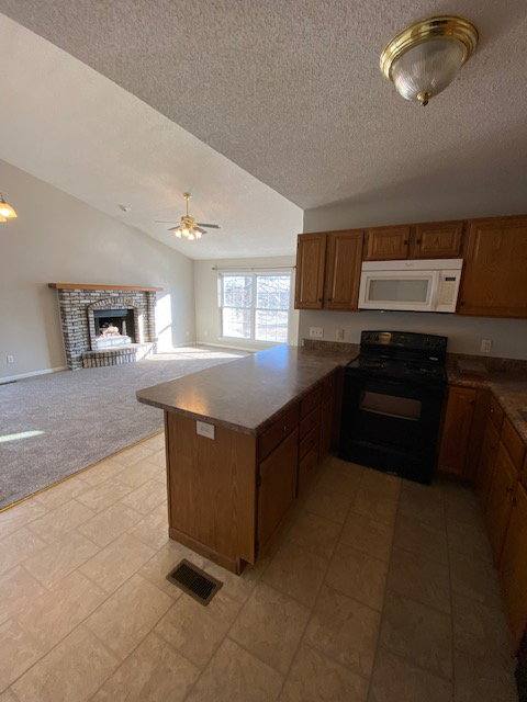 Apartment for rent at 315 Hannah Dr, Waterloo, IL 62298