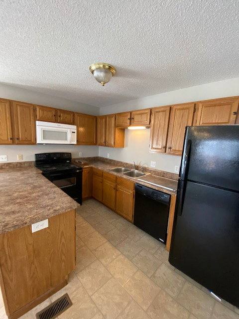 Apartment for rent at 315 Hannah Dr, Waterloo, IL 62298