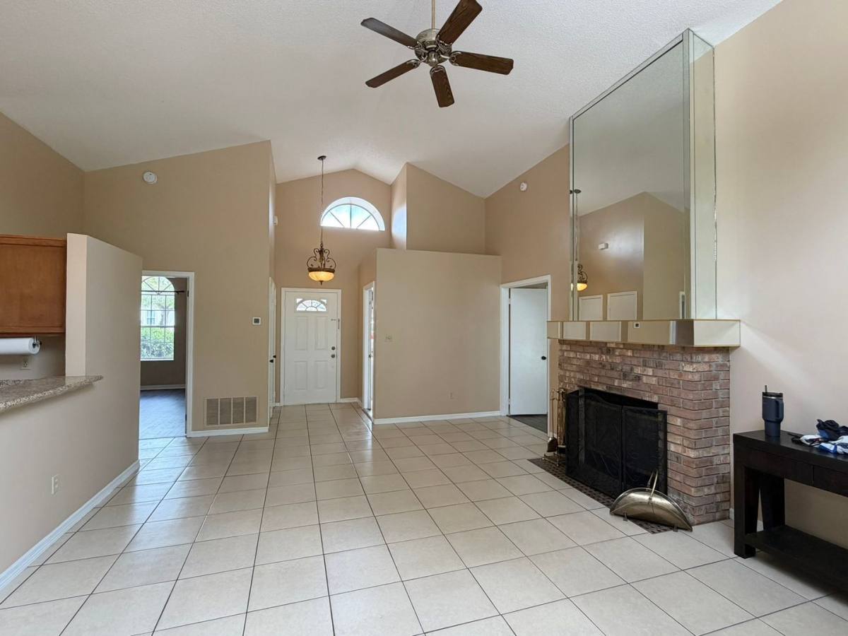House for rent at 625 Remington Oak Dr, Lake Mary, FL 32746