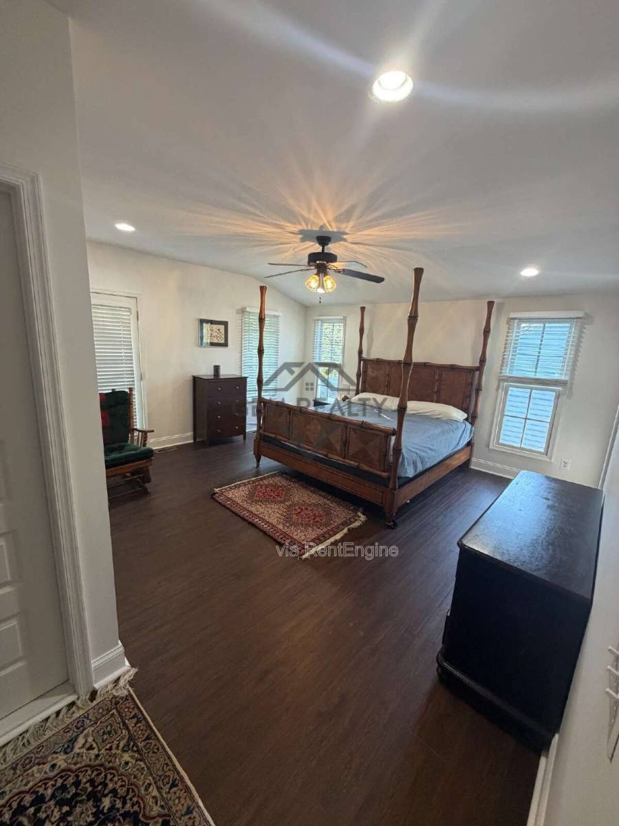 House for rent at 209 Prince Edward St, Fredericksburg, VA 22401
