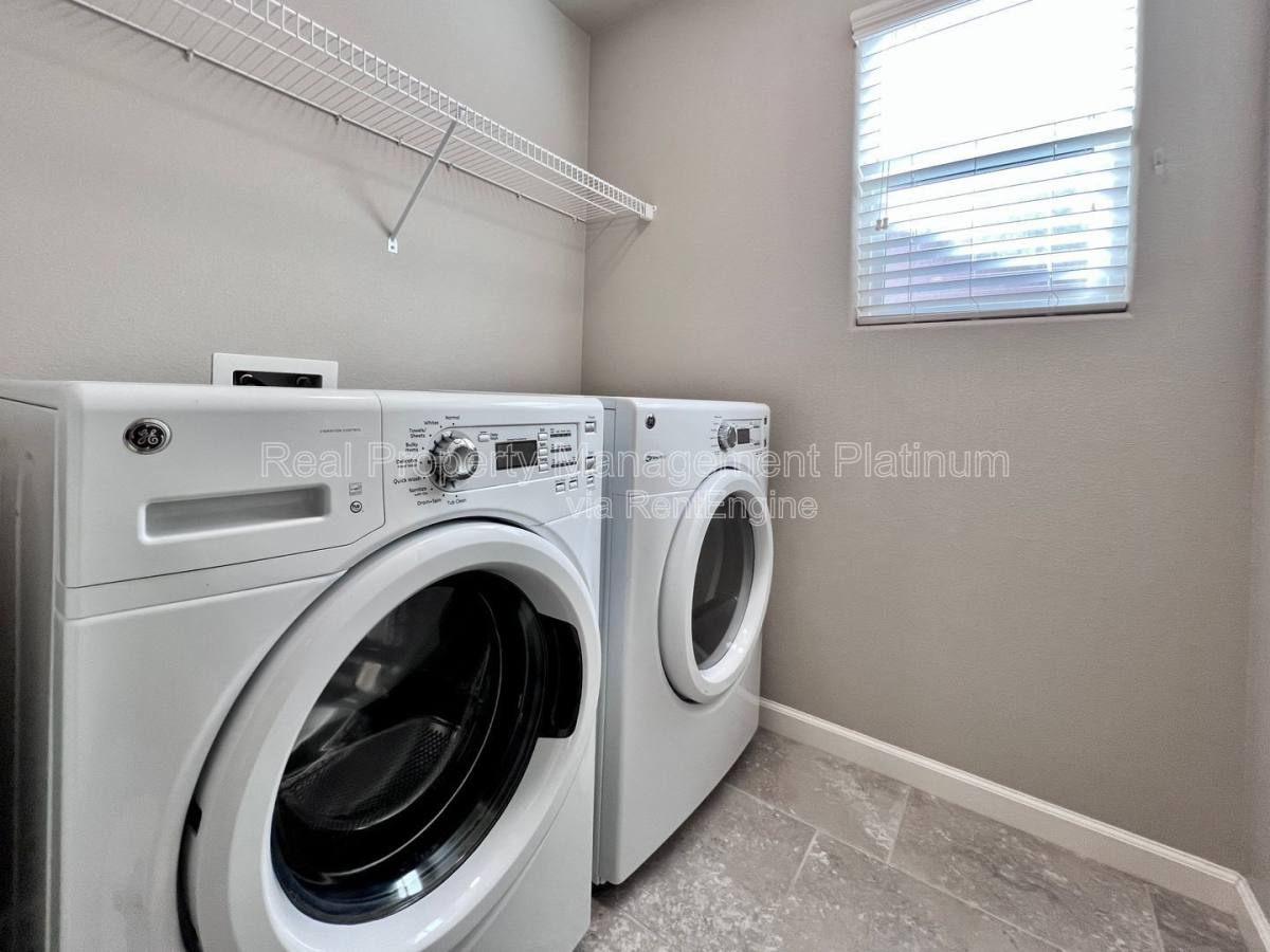 House for rent at 3682 Friendship Lane, Clovis, CA 93619