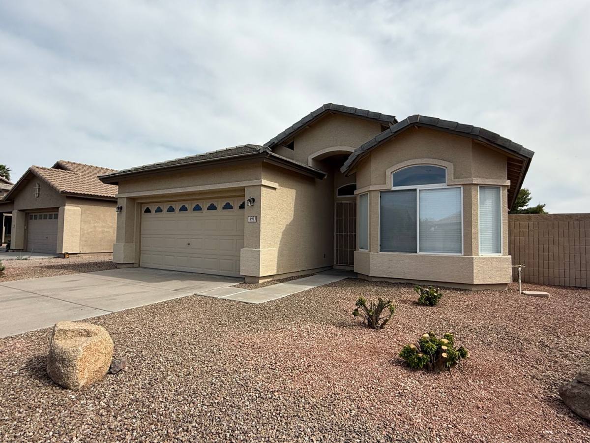 House for rent at 11913 W Jackson St, Avondale, AZ 85323