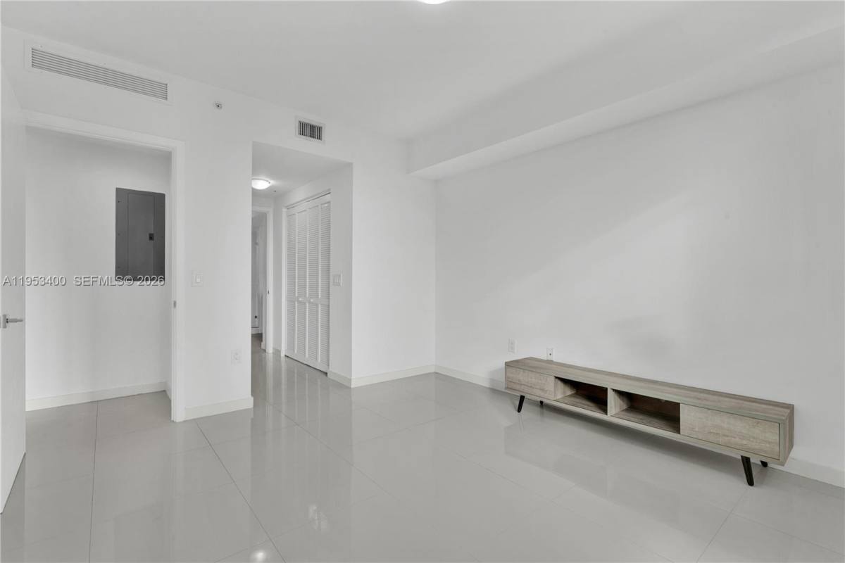 Apartment for rent at 7751 NW 107th Ave, Miami, FL 33178