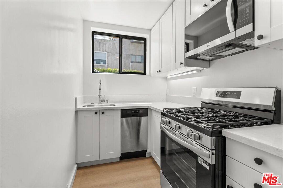 House for rent at 6732 Esplanade St, Playa Del Rey, CA 90293
