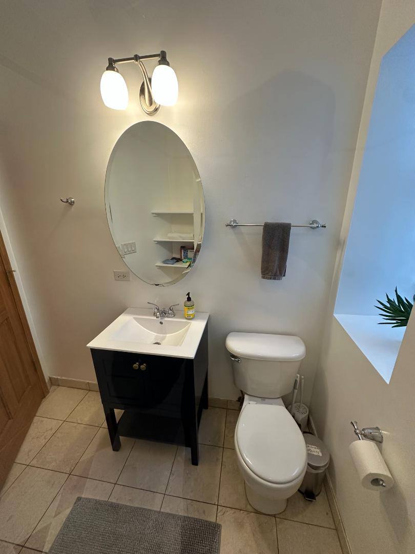Apartment for rent at 2746 N Ashland Ave #1, Chicago, IL 60614