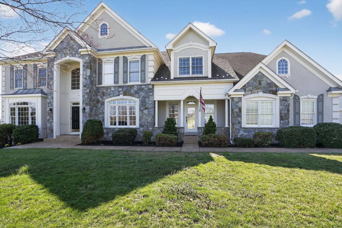 House for rent at 19503 Waneta Dr, Boonsboro, MD 21713
