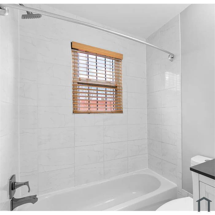 House for rent at 443 20th St NE, Washington, DC 20002