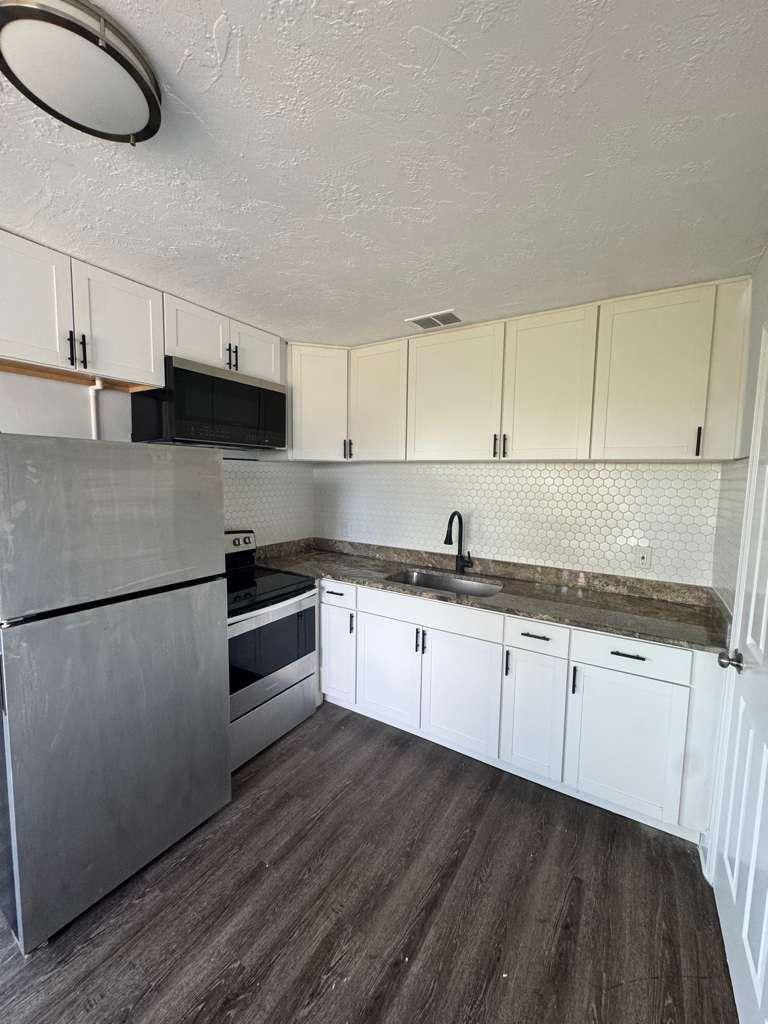 House for rent at 1501 W 15th St, West Palm Beach, FL 33404
