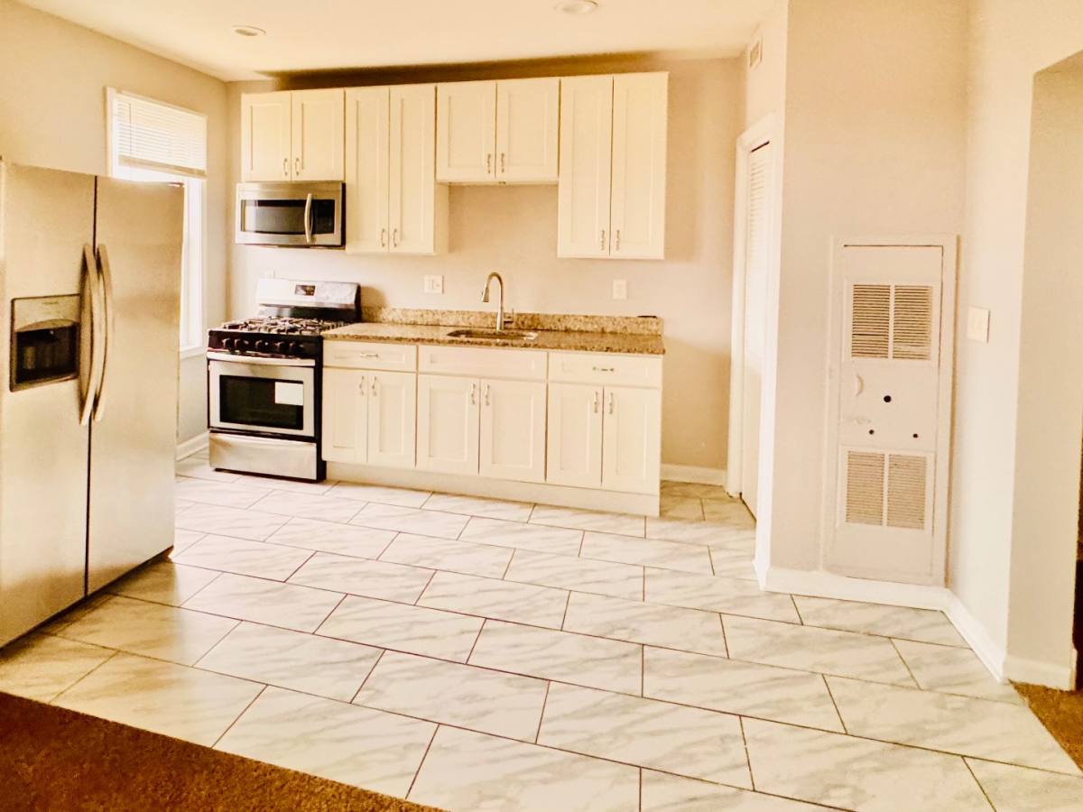 Apartment for rent at 3213 The Alameda #2, Baltimore, MD 21218