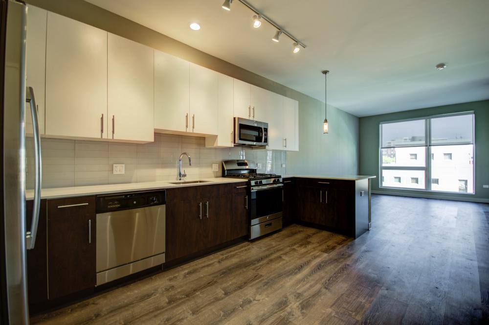 Apartment for rent at 851 W Grand Ave #405, Chicago, IL 60642