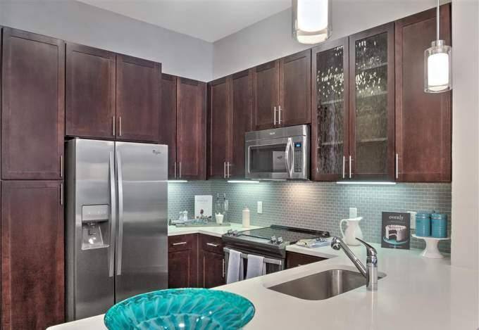 Apartment for rent at 2424 Capitol St, Houston, TX 77003
