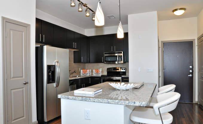 Apartment for rent at 306 McGowen St, Houston, TX 77006