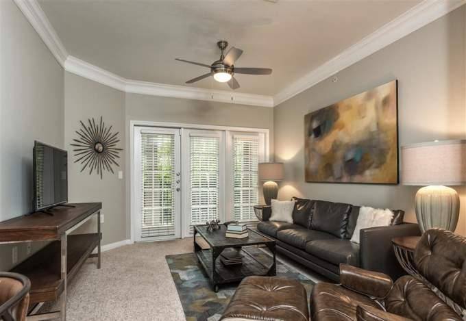 Apartment for rent at 3 Hermann Museum Circle Dr, Houston, TX 77004