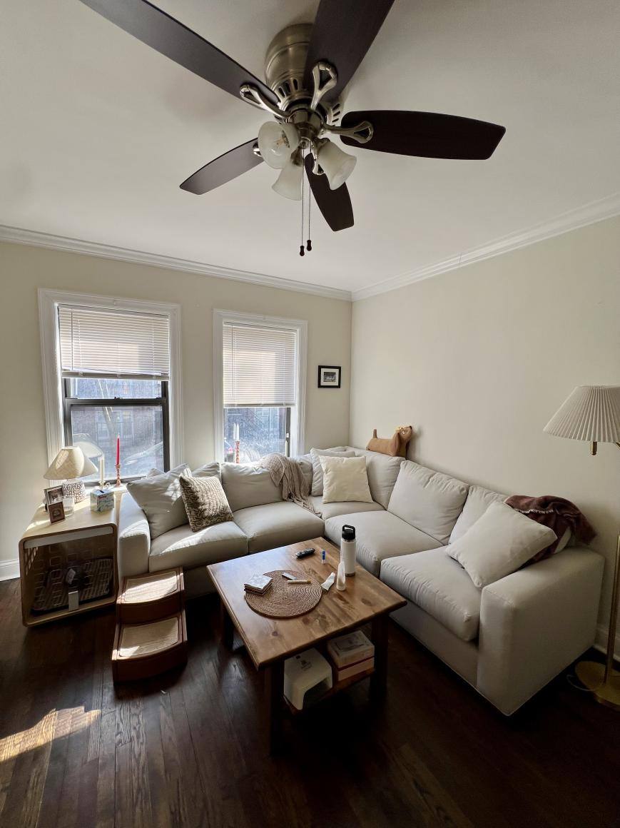 Apartment for rent at 2535 N Seminary, Chicago, IL 60614