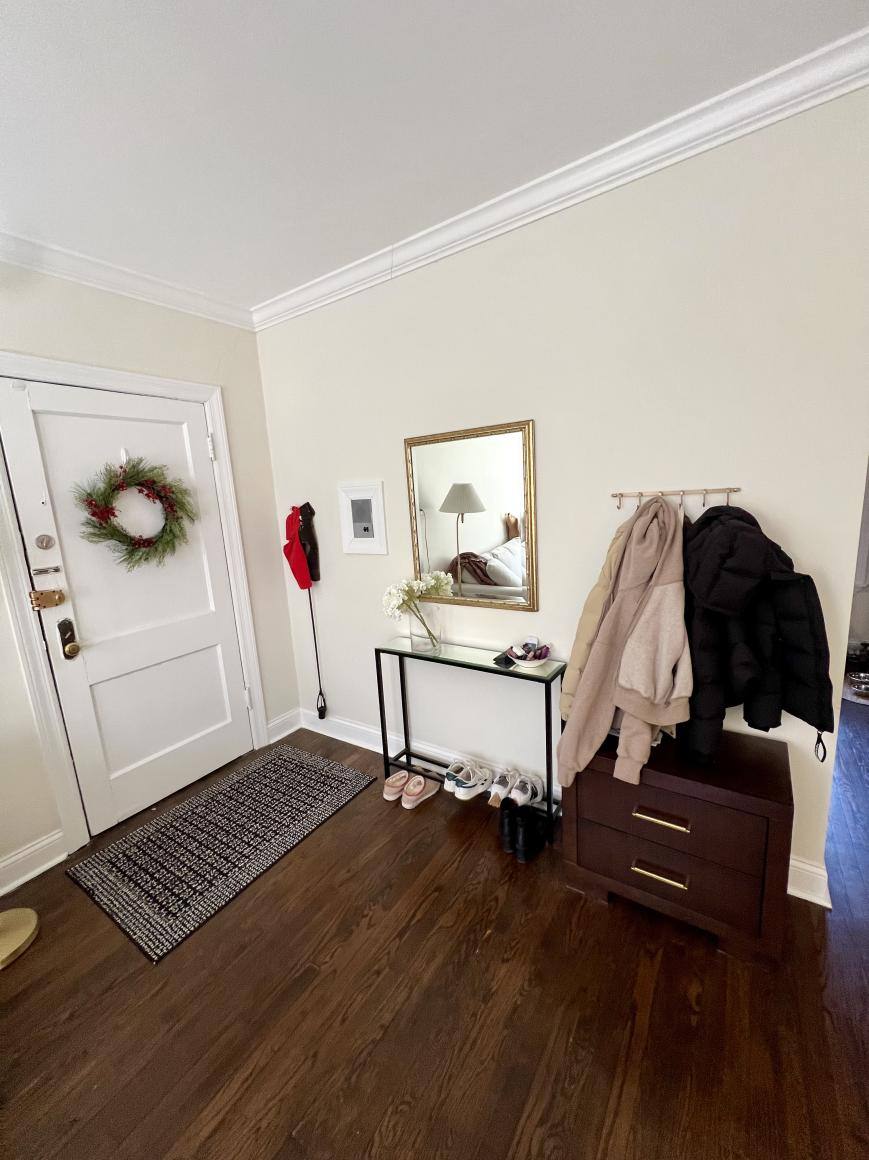 Apartment for rent at 2535 N Seminary, Chicago, IL 60614