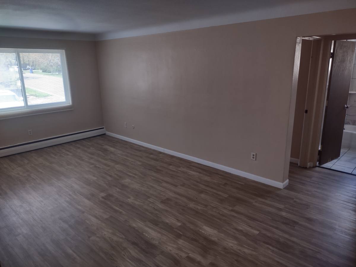 Apartment for rent at 271 Earl St #6, Saint Paul, MN 55106