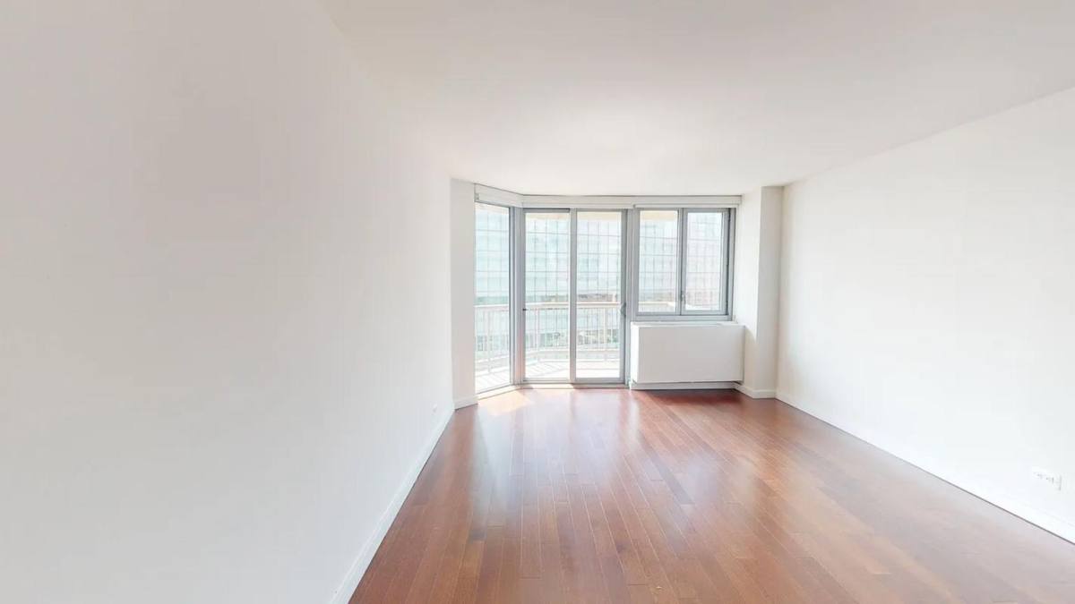 Apartment for rent at 330 E 38th St, New York, NY 10016