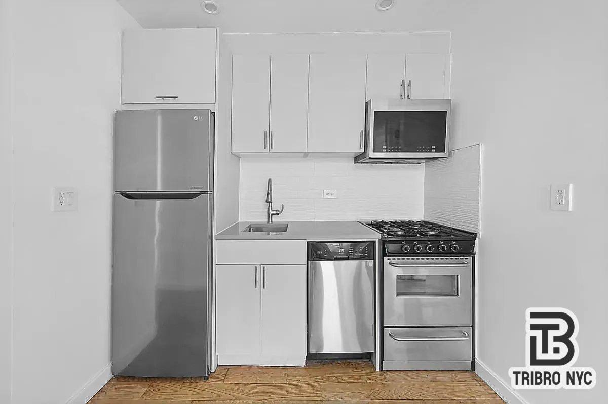 Apartment for rent at 105 Moore St #2C, Brooklyn, NY 11206