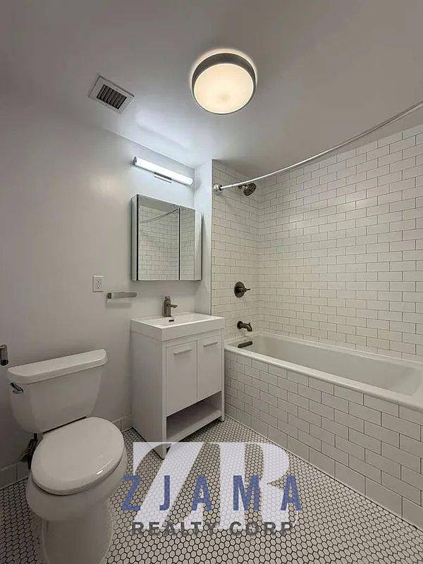 Apartment for rent at 293 Hawthorne St #2B, Brooklyn, NY 11225