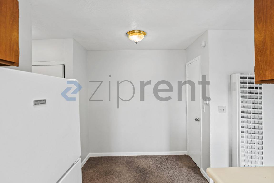 Apartment for rent at 1185 Meadow Lane #115, Concord, CA 94520