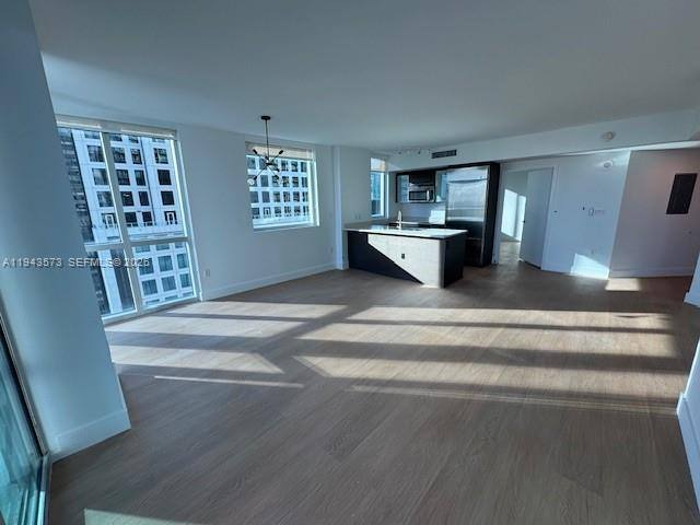 Apartment for rent at 500 Brickell Ave #1502, Miami, FL 33131
