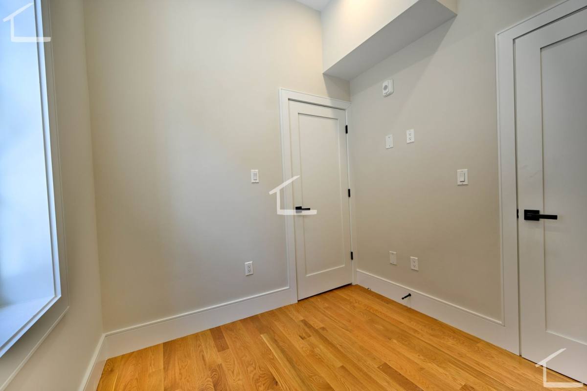 Apartment for rent at 16 Winchester St #8, Boston, MA 02116