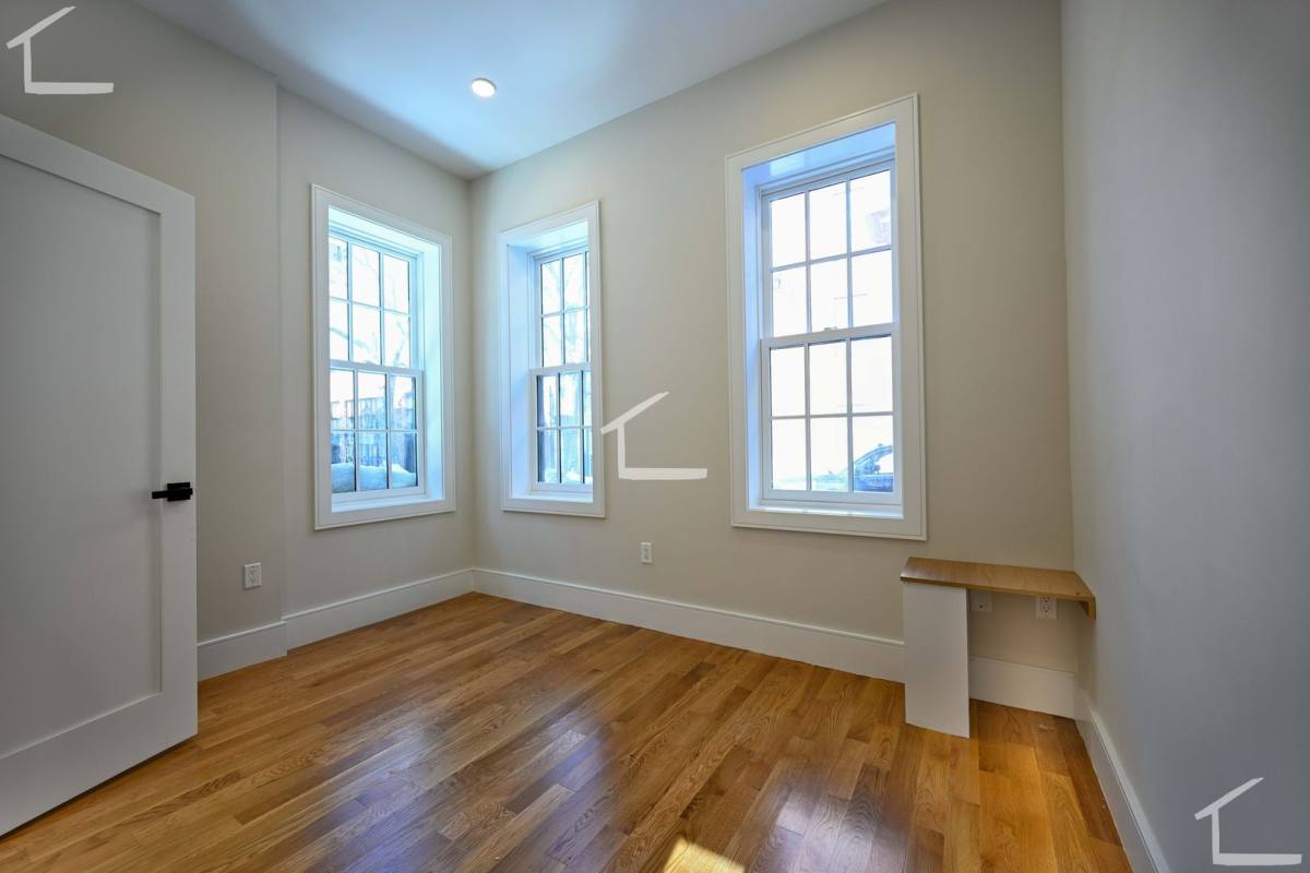 Apartment for rent at 16 Winchester St #8, Boston, MA 02116