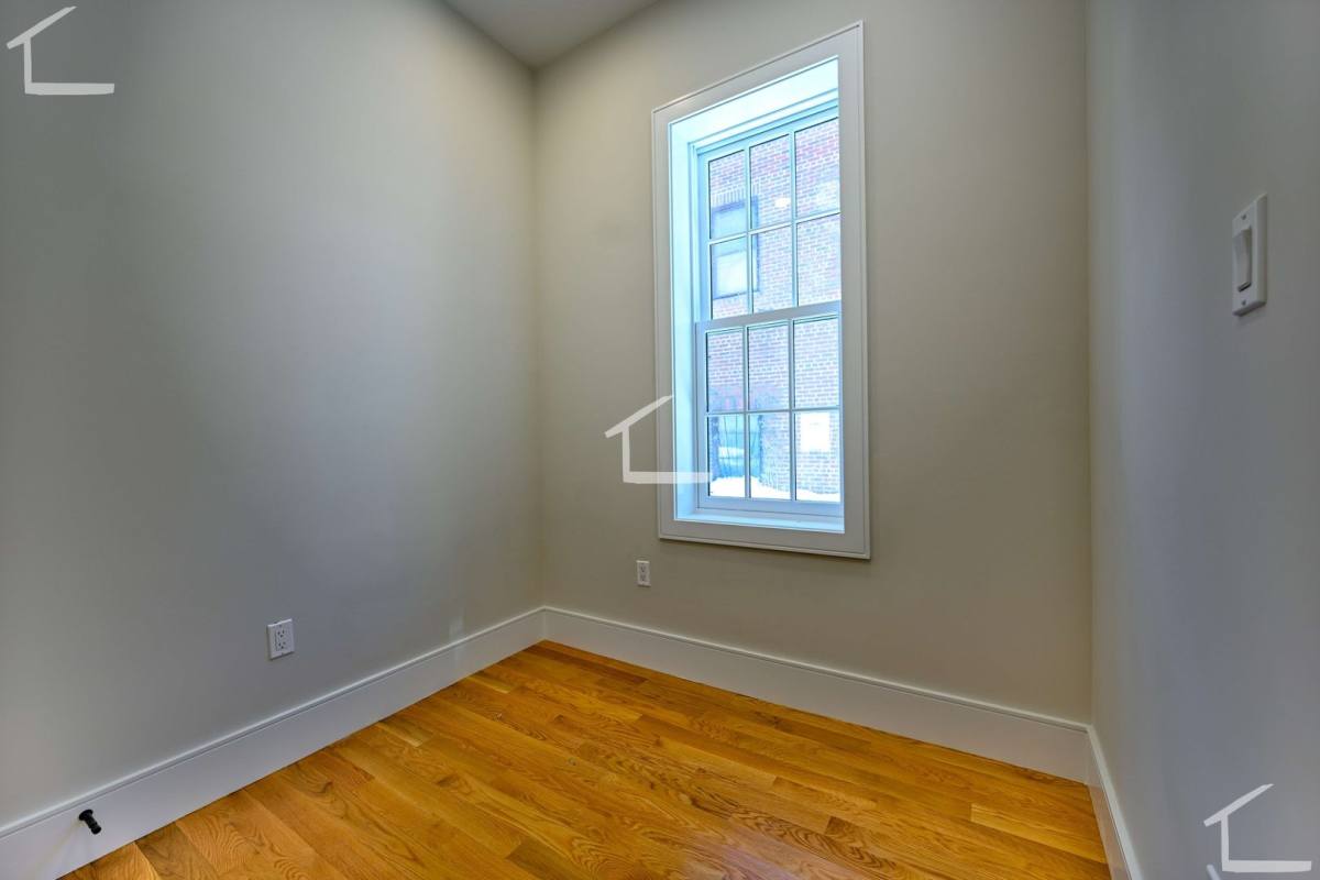 Apartment for rent at 16 Winchester St #8, Boston, MA 02116