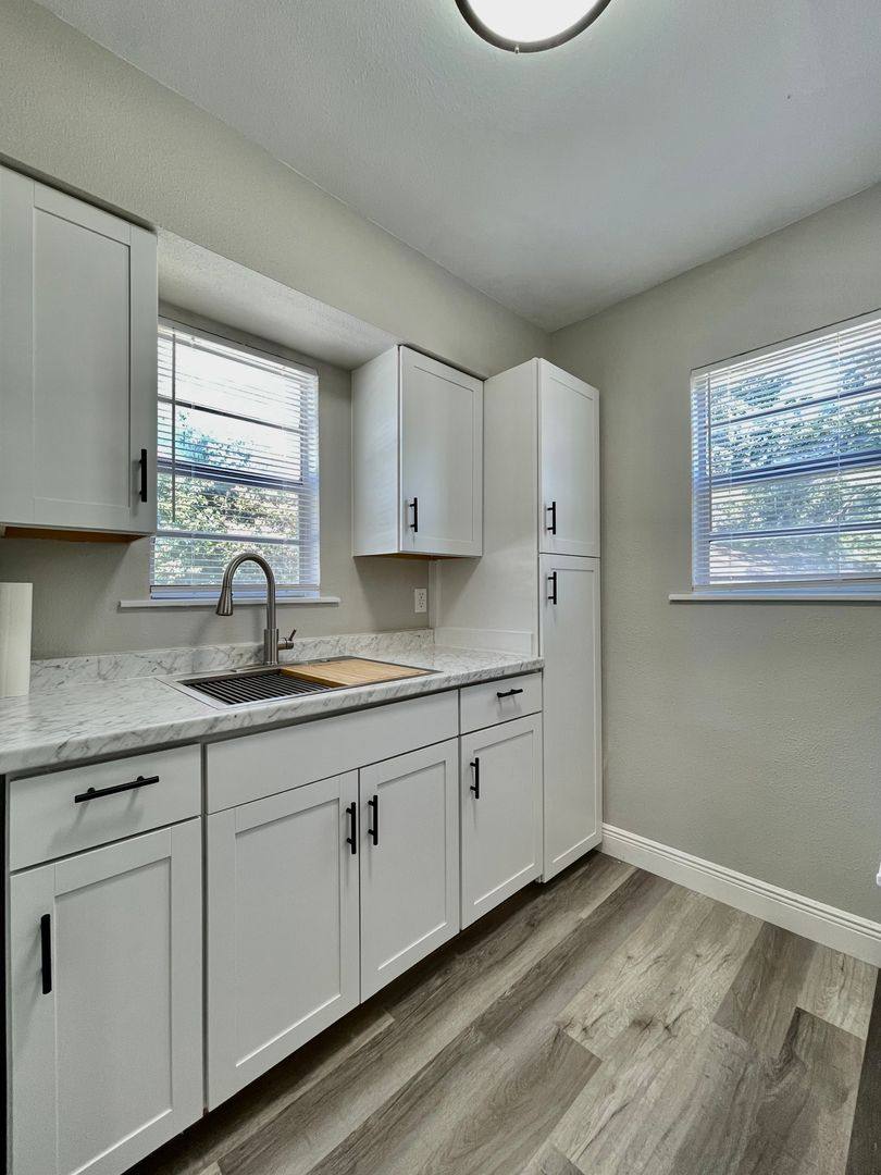 Townhouse for rent at 232 Camacho St, San Marcos, TX 78666