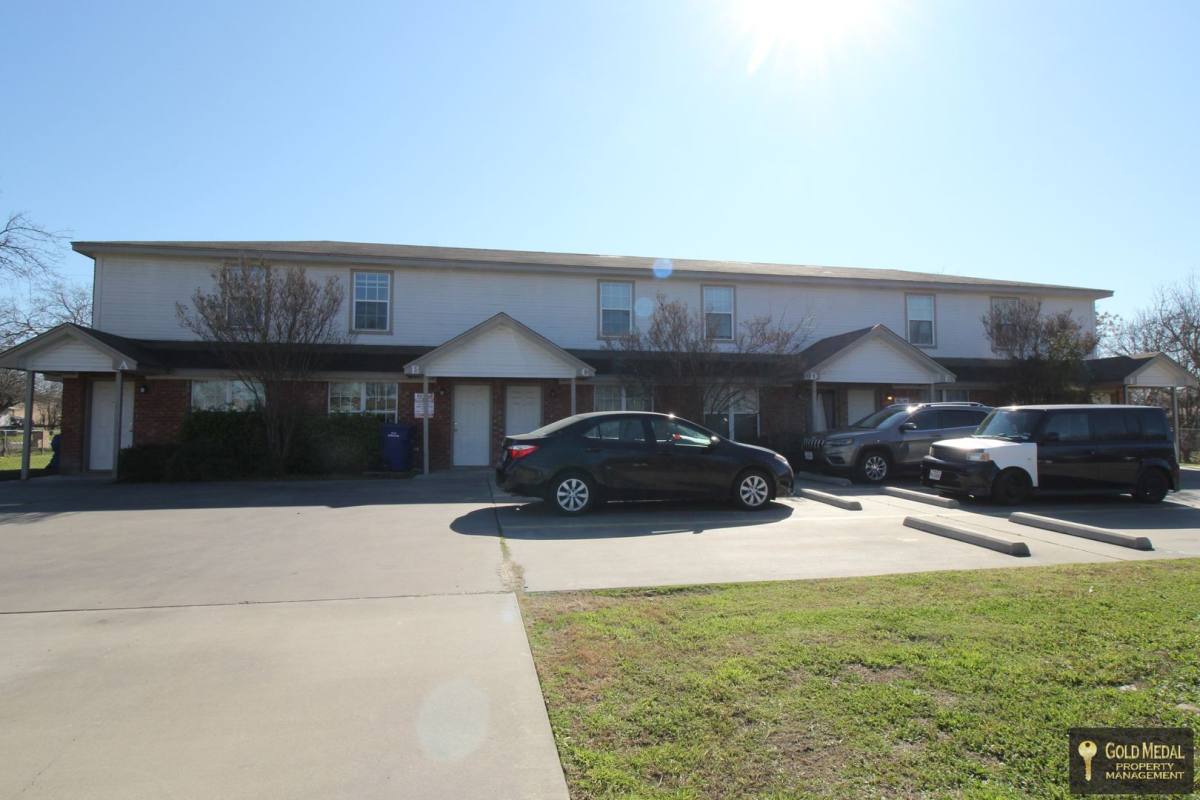 Apartment for rent at 401 W Ave E, Copperas Cove, TX 76522