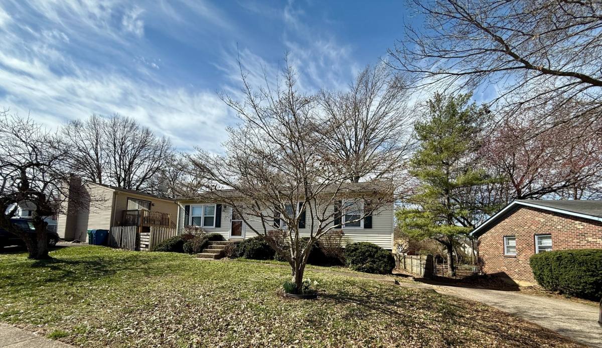 House for rent at 1104 Spring Run Rd, Lexington, KY 40514