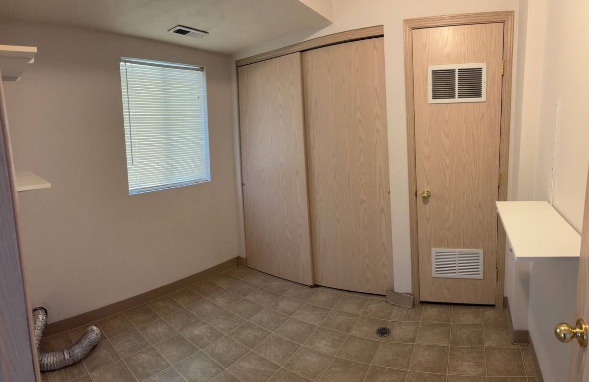Apartment for rent at 11719-21 E Nora Ave, Spokane, WA 99206
