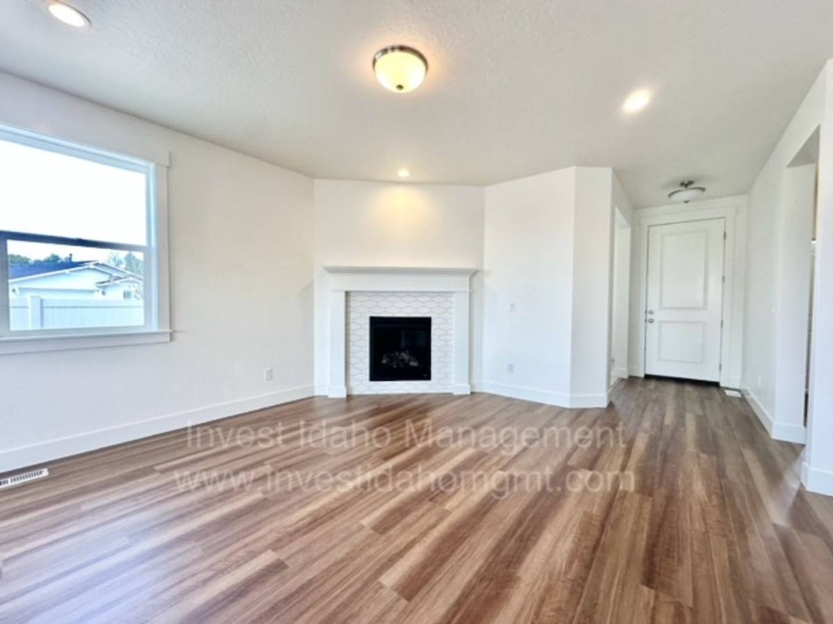 House for rent at 12657 Short Creek St, Star, ID 83669