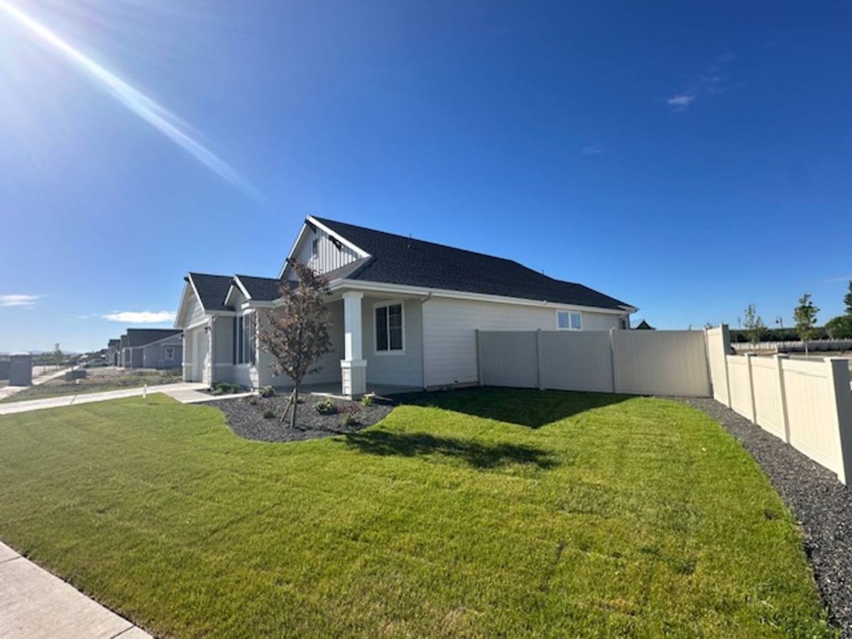 House for rent at 12657 Short Creek St, Star, ID 83669