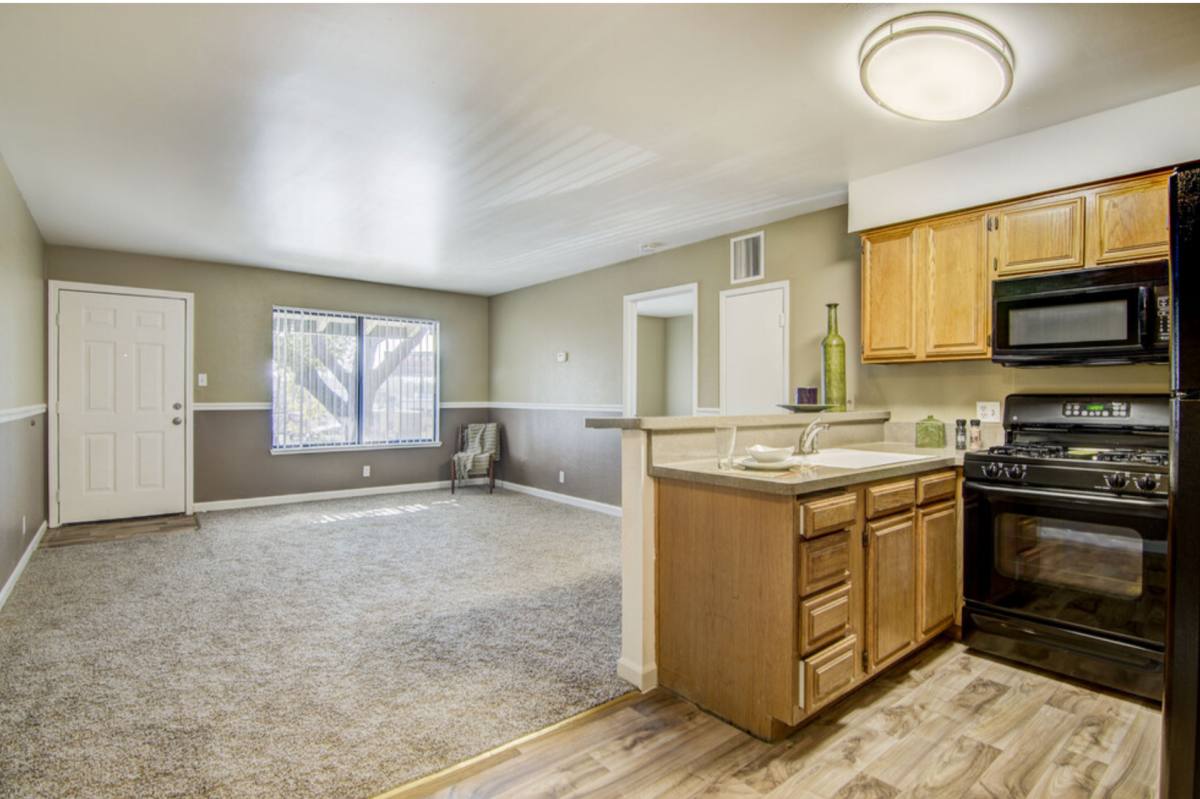 Apartment for rent at 6143 Auburn Blvd, Citrus Heights, CA 95621