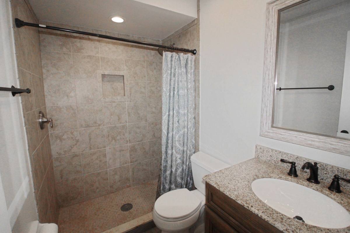 House for rent at 420 Mount Vernon Dr, Venice, FL 34293