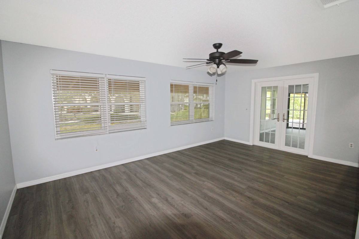House for rent at 420 Mount Vernon Dr, Venice, FL 34293