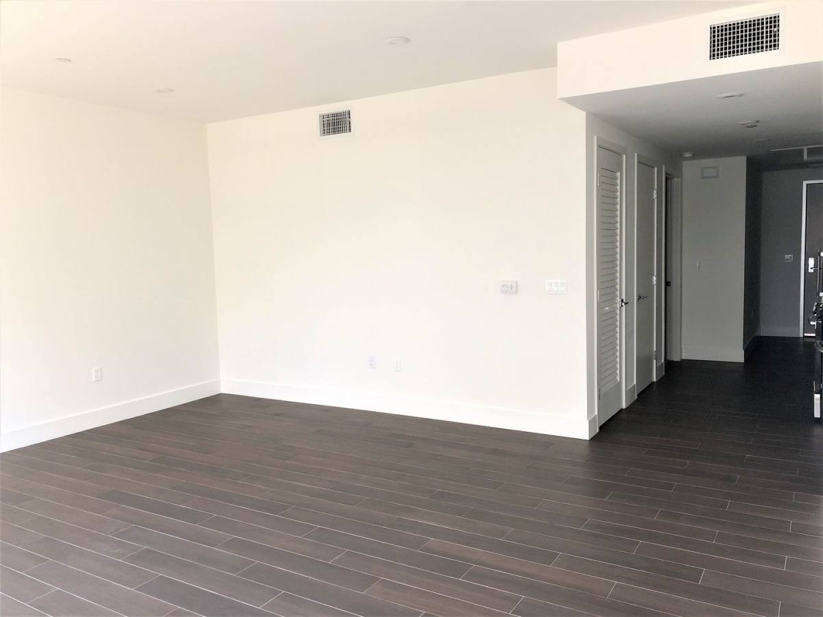 Apartment for rent at 1854 Sawtelle Blvd, Los Angeles, CA 90025
