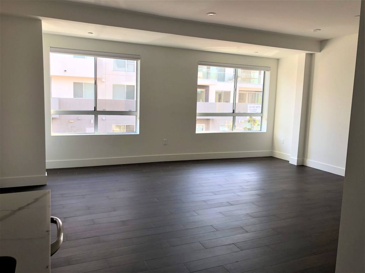 Apartment for rent at 1854 Sawtelle Blvd, Los Angeles, CA 90025