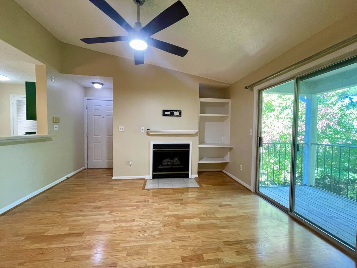 Condo for rent at 524 Granville Court, Atlanta, GA 30328