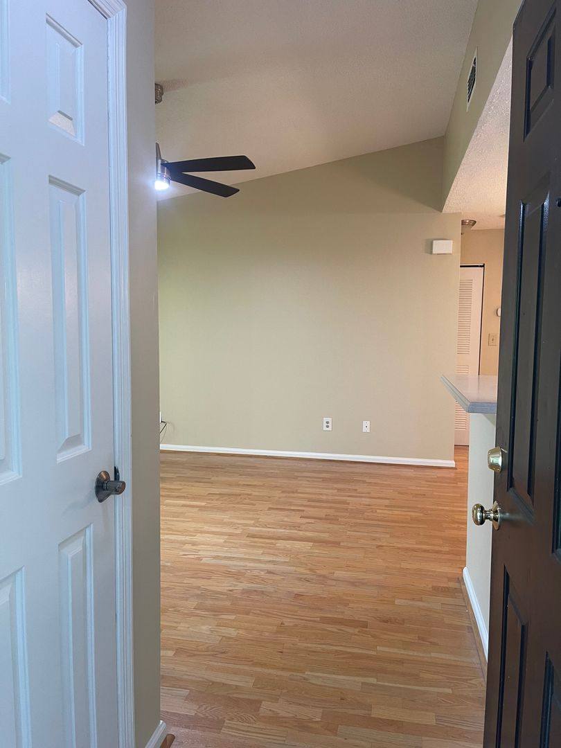 Condo for rent at 524 Granville Court, Atlanta, GA 30328