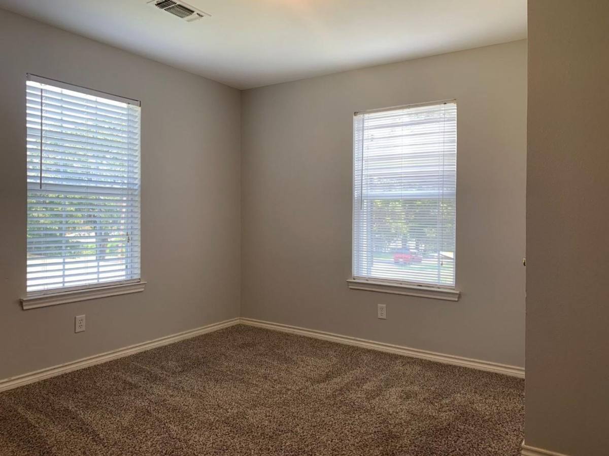 House for rent at 1602 W Elm St, Denison, TX 75020
