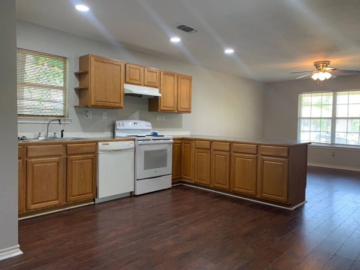 House for rent at 1602 W Elm St, Denison, TX 75020