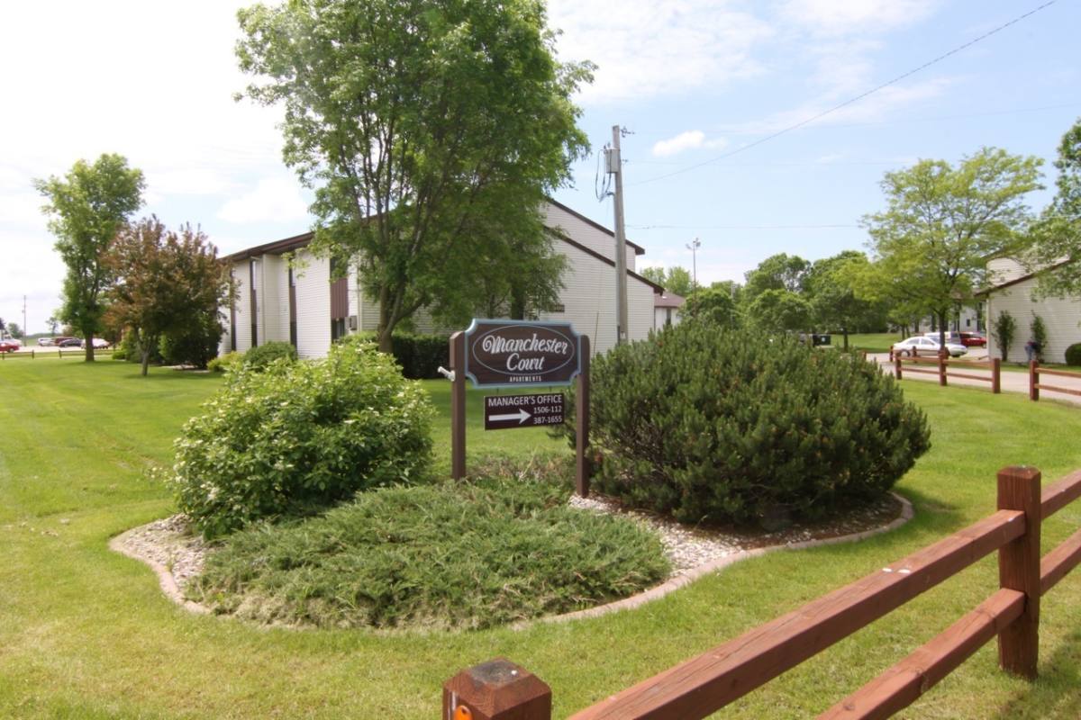 Apartment for rent at 1500 1508 S Adams Ave, Marshfield, WI 54449