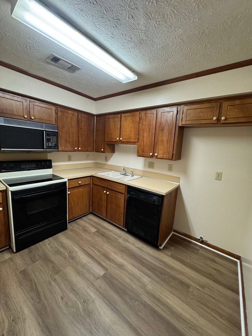 House for rent at 5926 Carmel Dr, Montgomery, AL 36117