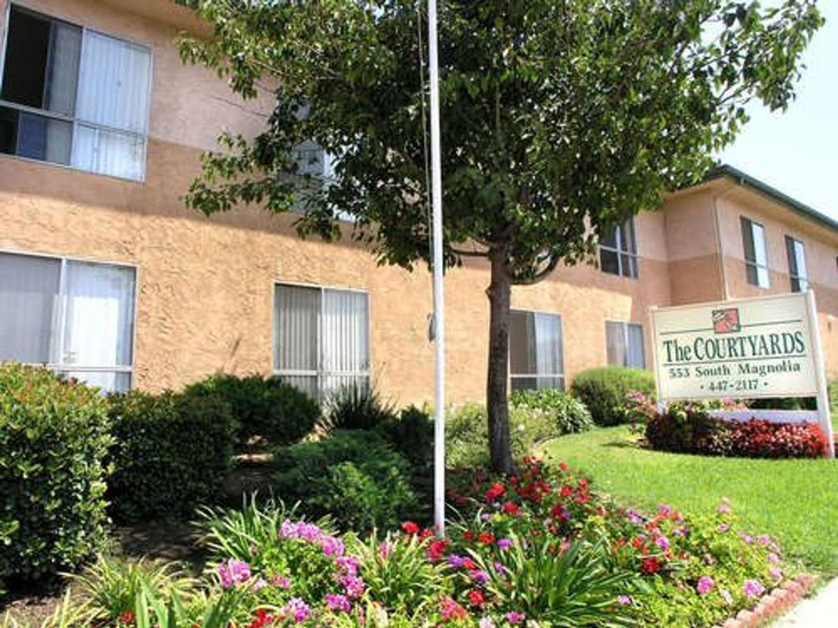 Apartment for rent at 553 S Magnolia Ave, El Cajon, CA 92020
