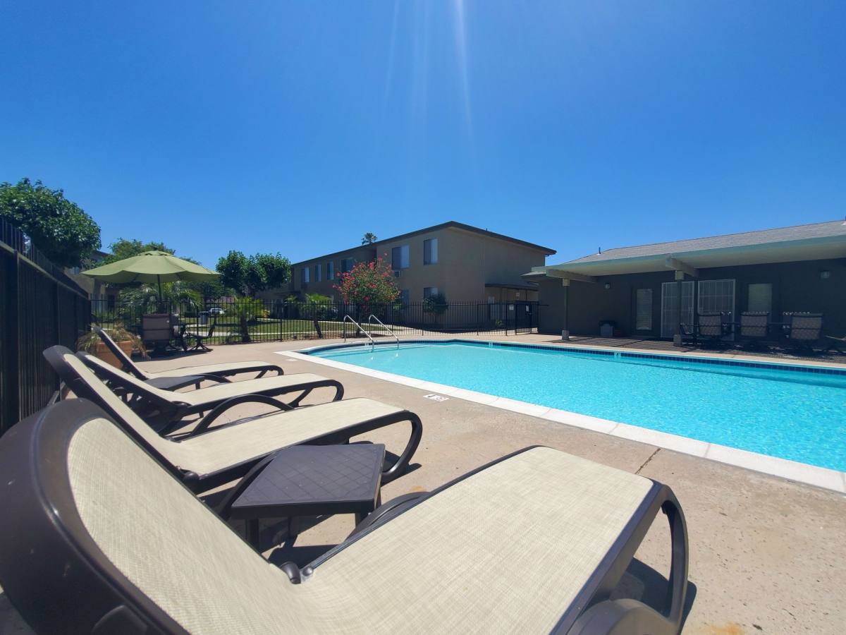 Apartment for rent at 553 S Magnolia Ave, El Cajon, CA 92020
