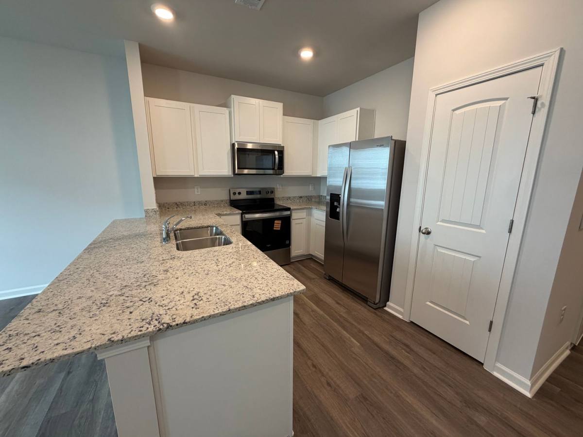 Townhouse for rent at 9 Silverbell Lane, Rome, GA 30165
