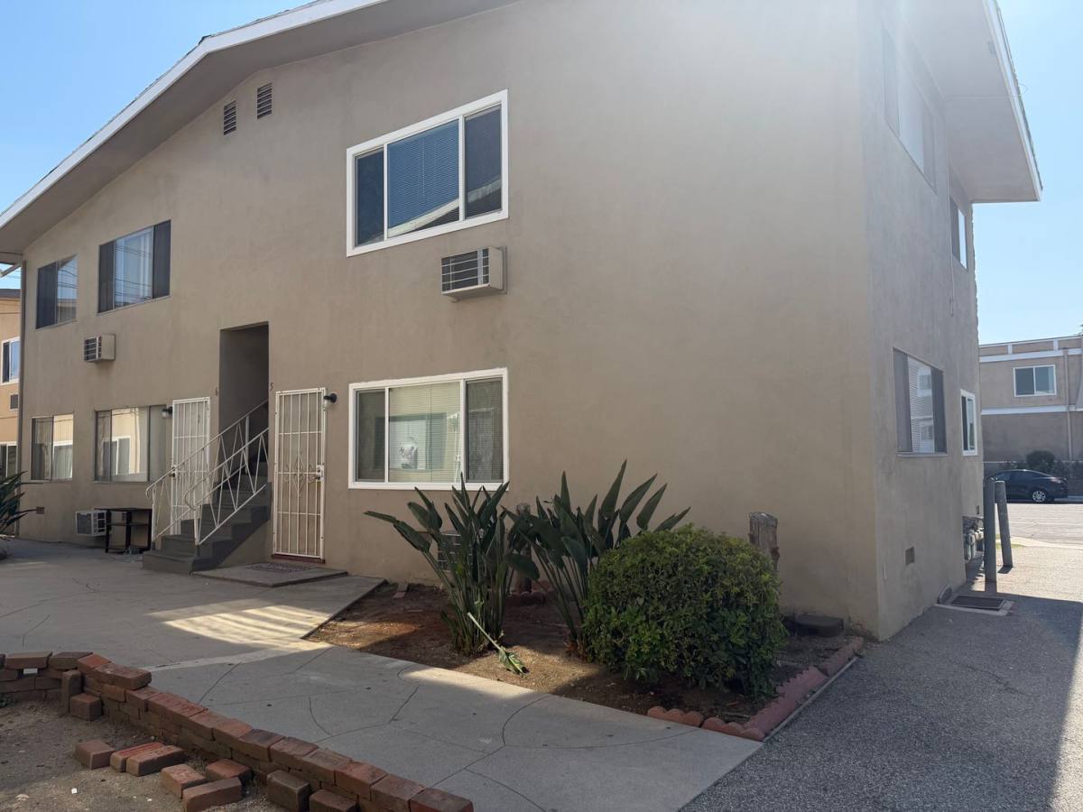 Apartment for rent at 7238 - 7246 N Lotus Ave, San Gabriel, CA 91775